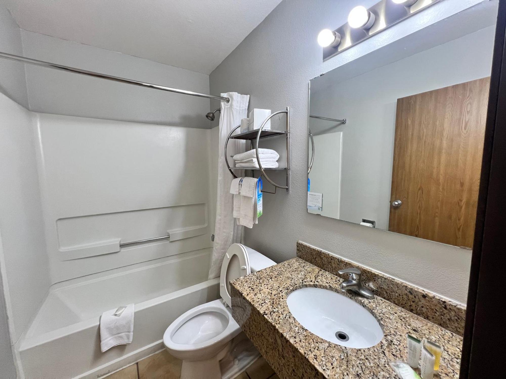 Antelope Inn & Suites Клірфілд Екстер'єр фото